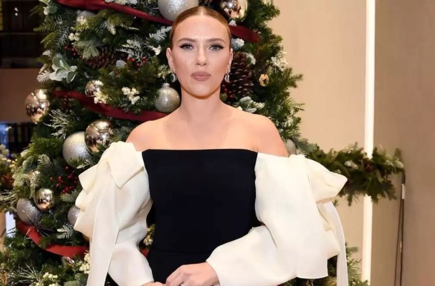  Scarlett Johansson: Το χτένισμά της είναι η ωραιότερη πρόταση για τις γιορτινές εμφανίσεις